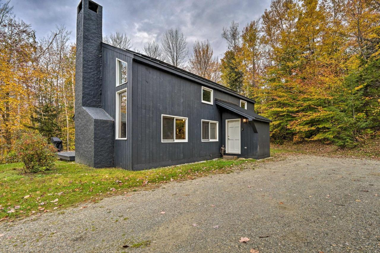 Whimsical Winhall Cottage With Private Hot Tub! Exterior photo